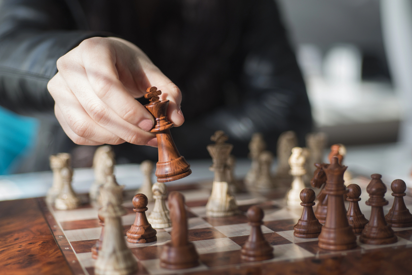 Ви не так їх розставляєте: дослідники виявили, що класична позиція шахів — нечесна, і пропонують перегляд